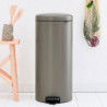 Κάδος με πεντάλ Brabantia NewIcon 649057, 30 l, Εύκολο κλείσιμο, Αντιολισθητική βάση, Γκρι