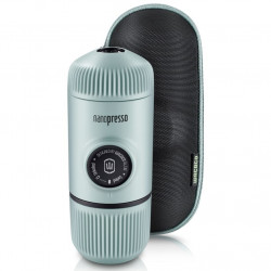 Φορητή μηχανή εσπρέσο Wacaco Nanopresso Arctic Blue, 18bar, 80 ml, Για αλεσμένο καφέ, Χωρίς φόρτιση και μπαταρίες, Θήκη, Μπλε Arctic